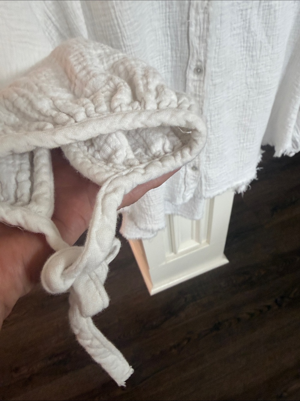 aerie White Boho Button-Front Gauze Long-Sleeve Oversized Tie Cuffs Relaxed M - Picture 6 of 8